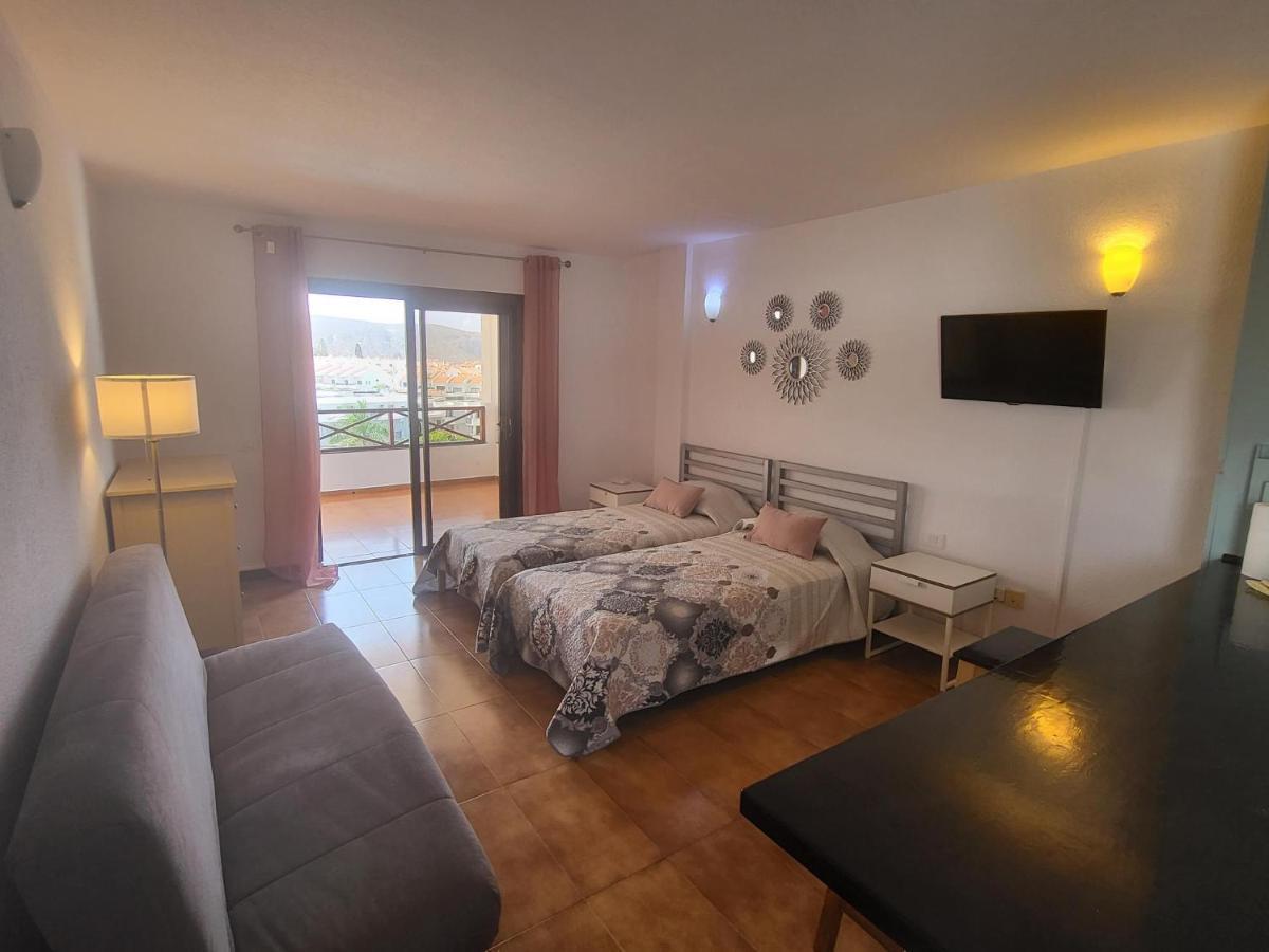 San Marino Studio 7 Los Cristianos  Esterno foto